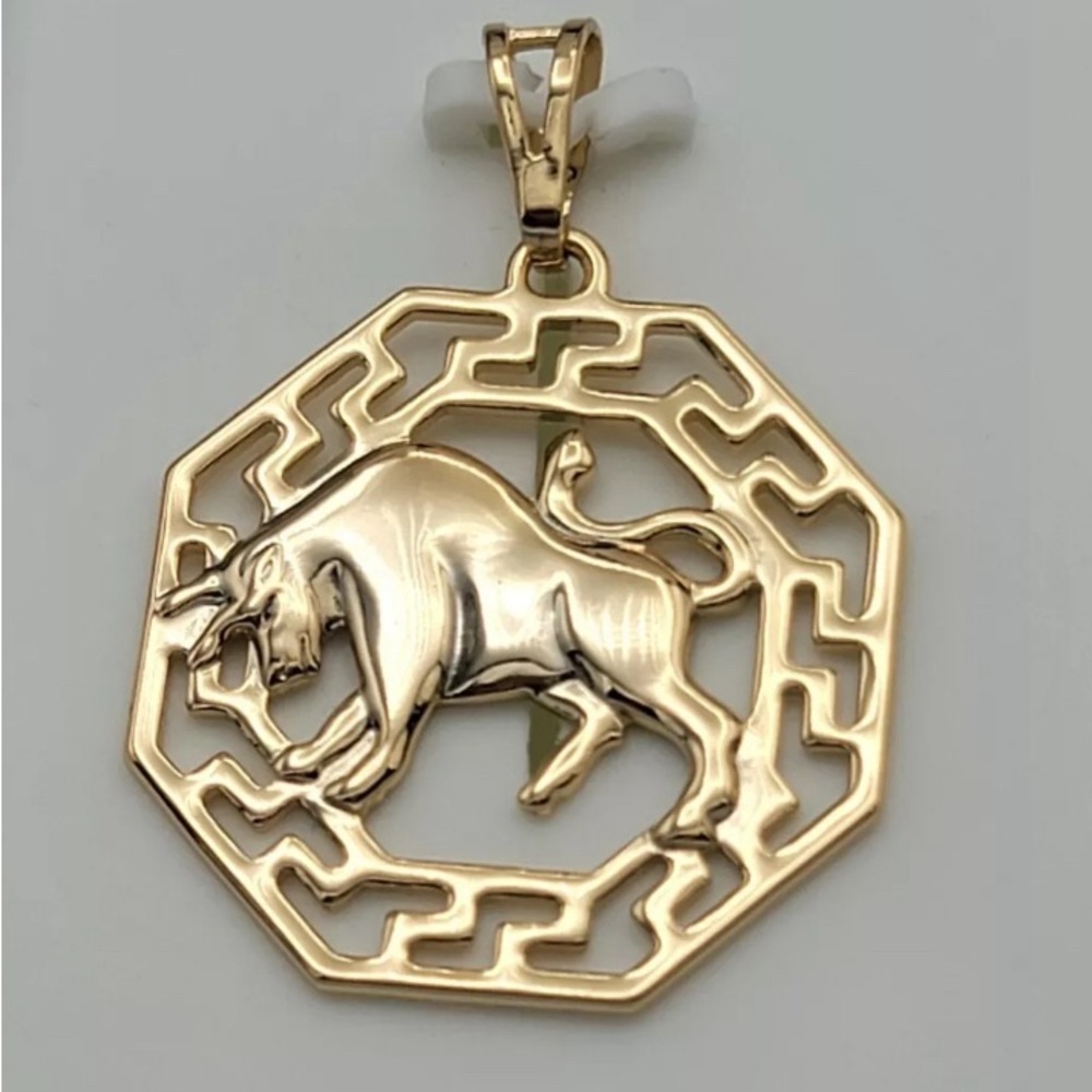 Constellation Zodiac Taurus  Horoscope  Whit Chain 2mm 24K Gold Plated Pendant